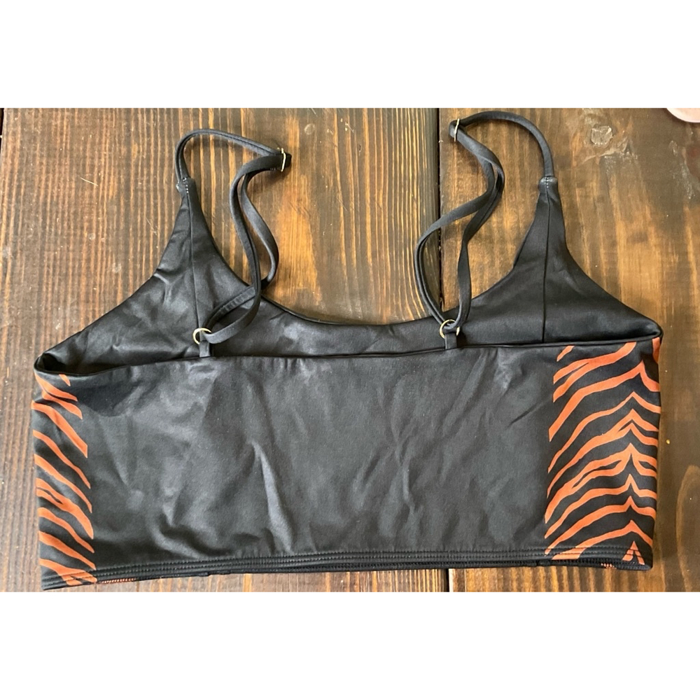 Beach Riot Tiger sports bra NWOT - Picture 4 of 5